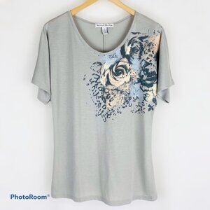FRENCH LAUNDRY Gray Short-Sleeve Rose Print Graphic Top Medium